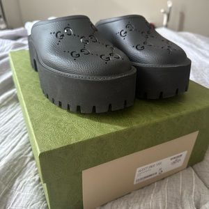 Gucci Rubber Platform Clogs Size 8